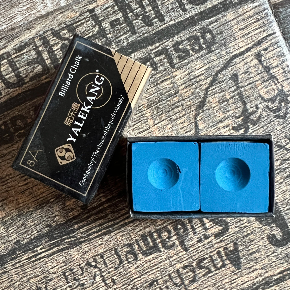 2-Pack Premium Hybrid Billiard Chalk Blue Non-Dusty Fine Texture for Maximum Grip And Control Ideal for Pool And Snooker