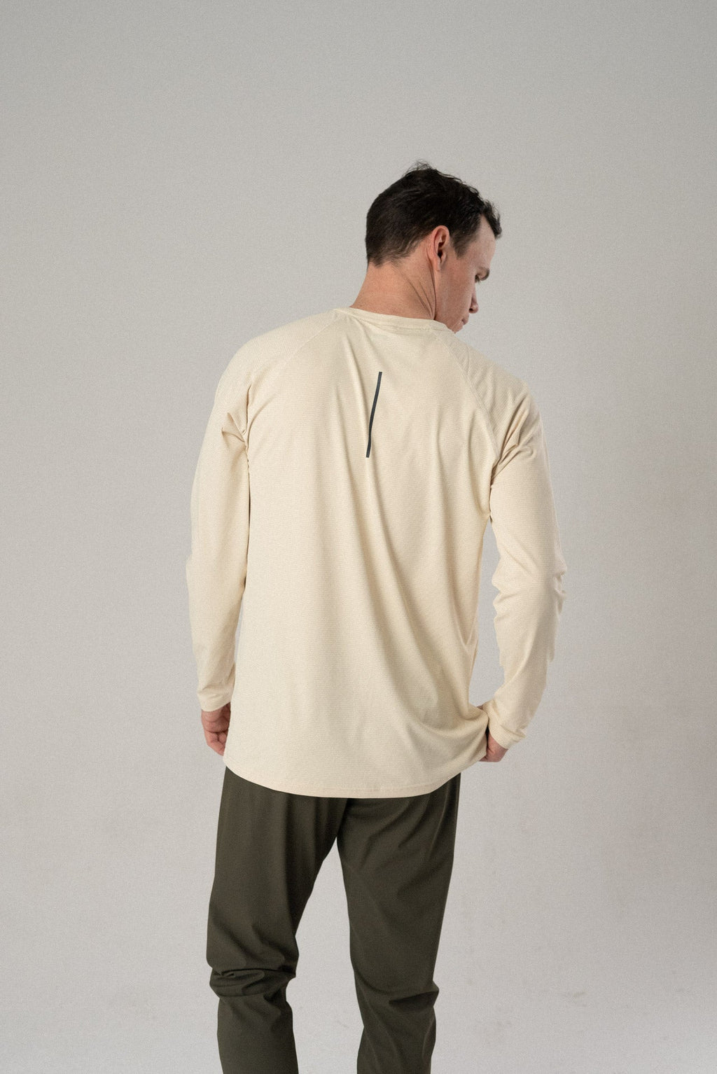 ALIVE unleashed long sleeve